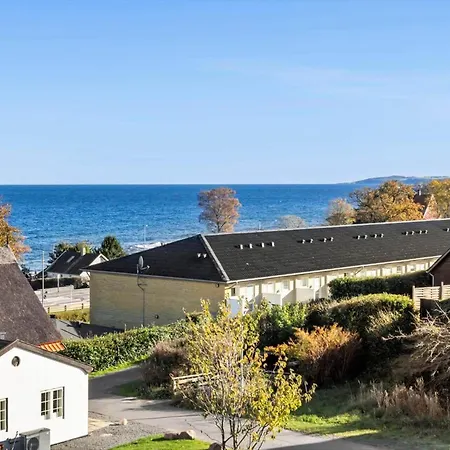 6833-allinge-brinkevej-6-g-lejl-45 Apartment *